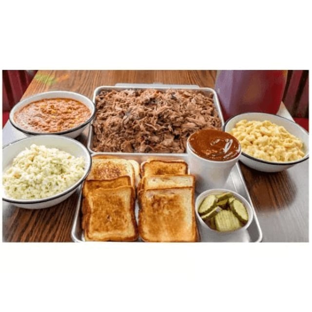 Pig Out Pack Meal (4 People 86 Brisket).