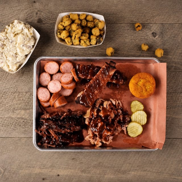 Half Pound Sampler with 2 Meats (86 Ribs).