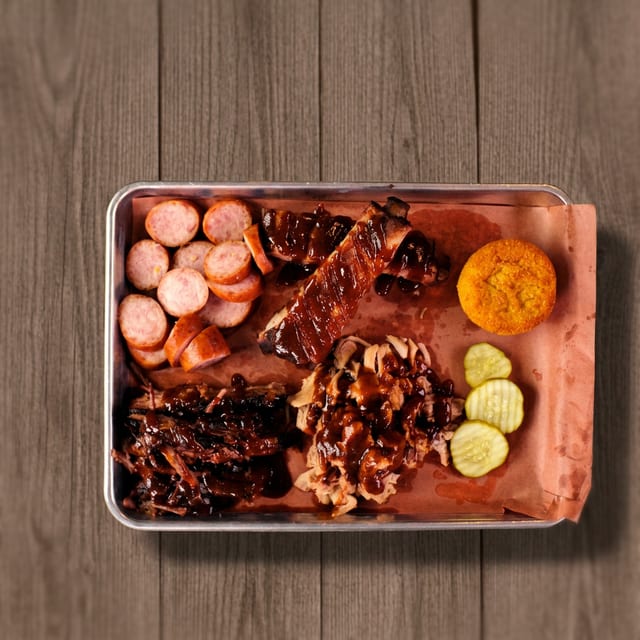 Half Pound Sampler with 2 Meats.